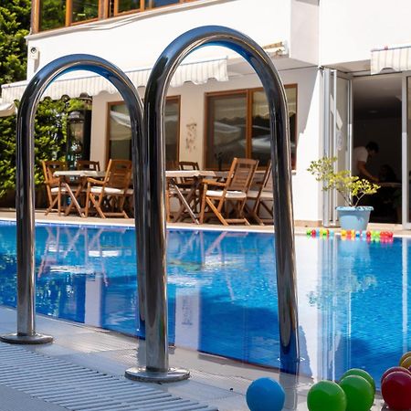 Cunda Giritlioglu Otel Adult Only Ayvalı 外观 照片