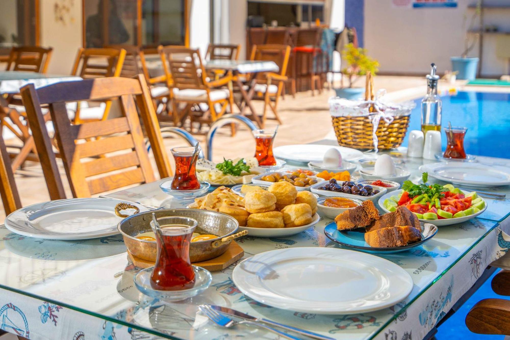 Cunda Giritlioglu Otel Adult Only Ayvalı 外观 照片